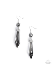 Load image into Gallery viewer, Palatial Pizzazz Silver Earrings