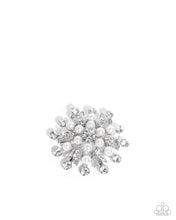 Load image into Gallery viewer, Pearly Prologue White Brooch