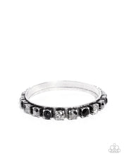 Load image into Gallery viewer, Quiet Luxury Black Bangle