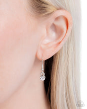 Load image into Gallery viewer, Charming Century Blue Necklace
