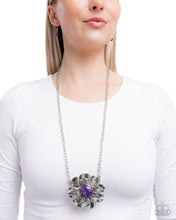 Load image into Gallery viewer, Floral Form Purple Necklace
