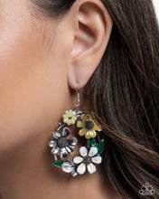Load image into Gallery viewer, Wreathed Weekday Yellow Earrings
