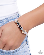 Load image into Gallery viewer, Disc Delivery Gold Bracelet