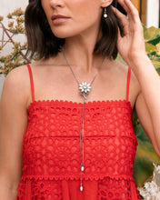 Load image into Gallery viewer, Floral Fidelity White Necklace