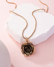 Load image into Gallery viewer, Blooming Buffer Pink Necklace