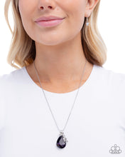 Load image into Gallery viewer, Teardrop Transformation Purple Necklace
