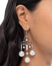 Load image into Gallery viewer, Patient Pearls White Earrings