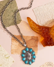 Load image into Gallery viewer, Santa Fe Score Blue Necklace