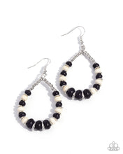 Load image into Gallery viewer, Carefree Color Black Earrings