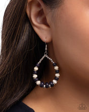 Load image into Gallery viewer, Carefree Color Black Earrings