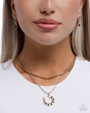 Load image into Gallery viewer, Horseshoe Haven Black Necklace