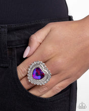 Load image into Gallery viewer, Head Over HEART Pink Ring