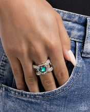 Load image into Gallery viewer, Lovely Levels Green Ring