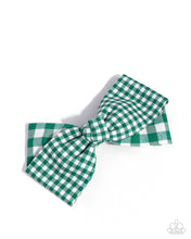 Load image into Gallery viewer, Picnic Pattern Green Hair Bow