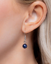 Load image into Gallery viewer, Attention to Detail Blue Necklace