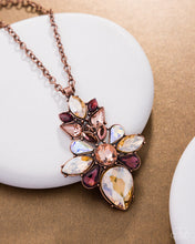 Load image into Gallery viewer, Elite Etiquette Copper Necklace