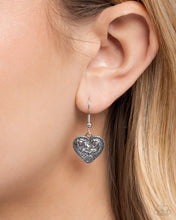 Load image into Gallery viewer, Sparrow Social Silver Necklace