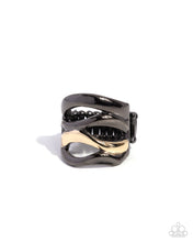 Load image into Gallery viewer, Wavy Wardrobe Black Ring