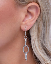 Load image into Gallery viewer, Sleek Spirit Silver Necklace