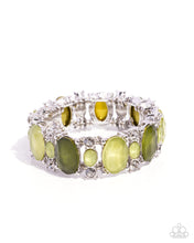 Load image into Gallery viewer, Moderate Moment Green Bracelet