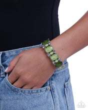 Load image into Gallery viewer, Moderate Moment Green Bracelet