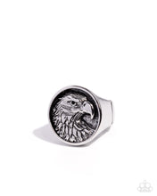Load image into Gallery viewer, Eagle Edge Silver Men’s Ring