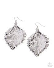 Load image into Gallery viewer, Feathered Flair Silver Earrings