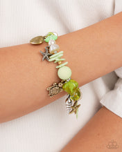Load image into Gallery viewer, Oceanic Operation Green Necklace
