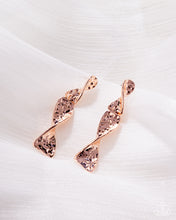 Load image into Gallery viewer, Subtle Shimmy Rose Gold Earrings