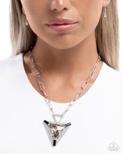 Load image into Gallery viewer, Triangular Trailblazer Black Necklace