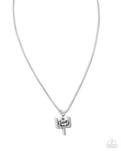 Load image into Gallery viewer, End Zone Edge Mens Silver Necklace