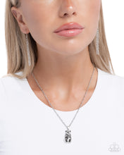 Load image into Gallery viewer, Australian Ambition Silver Necklace