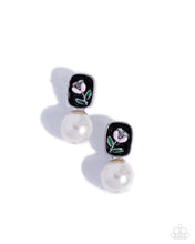 Load image into Gallery viewer, Malibu Modesty Black Earrings