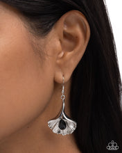 Load image into Gallery viewer, Ginkgo Glitz Black Earrings