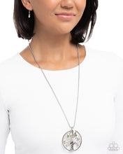 Load image into Gallery viewer, Tailored Tree Green Necklace