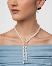 Load image into Gallery viewer, Pearl Prowess Gold Necklace