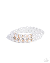 Load image into Gallery viewer, Pearl Prowess Gold Necklace