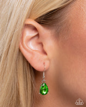 Load image into Gallery viewer, Gratifying Gems Green Necklace