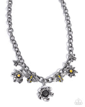 Load image into Gallery viewer, Gardening Glissando Yellow Necklace