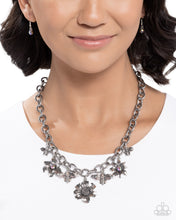 Load image into Gallery viewer, Gardening Glissando Purple Necklace