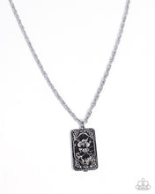 Load image into Gallery viewer, Antiqued Advance Black Necklace