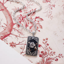 Load image into Gallery viewer, Antiqued Advance Black Necklace