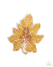 Load image into Gallery viewer, Autumnal Accent Gold Brooch