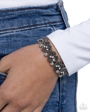 Load image into Gallery viewer, Historic Heartthrob White Bracelet