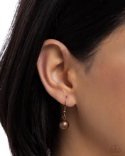 Load image into Gallery viewer, Extroverted Ease Copper Necklace
