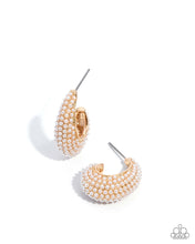 Load image into Gallery viewer, Particular Pearls Gold Hoop Earrings