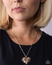 Load image into Gallery viewer, Vintage Flair Rose Gold Necklace