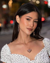 Load image into Gallery viewer, Vintage Flair Rose Gold Necklace
