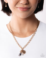 Load image into Gallery viewer, Fabulous Fan Black Necklace