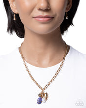 Load image into Gallery viewer, Fabulous Fan Purple Necklace